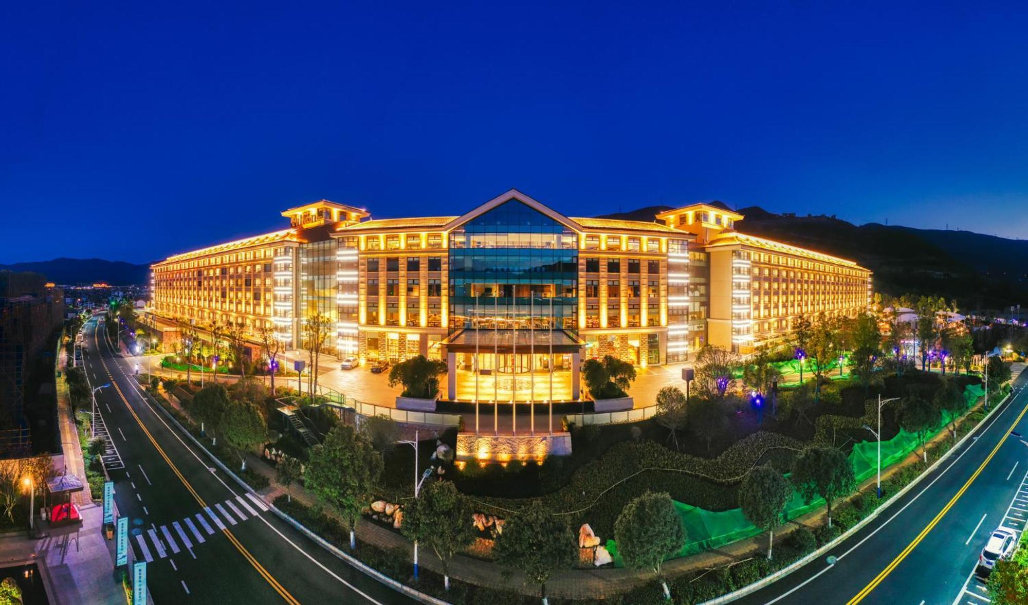 Hilton Lijiang Hotel Licsiang Kültér fotó